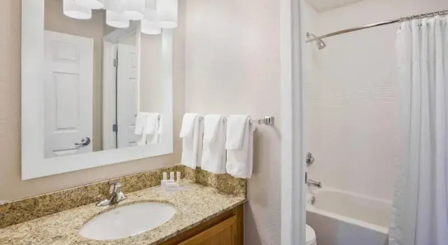 Четырёхместный люкс TownePlace Suites Minneapolis Eden Prairie