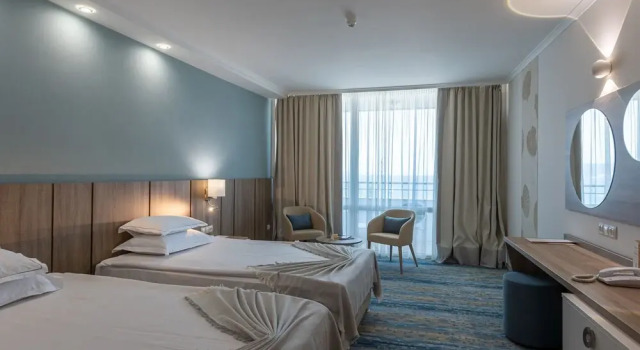 Двухместный номер Superior с балконом и с видом на море Hotel Neptun Beach