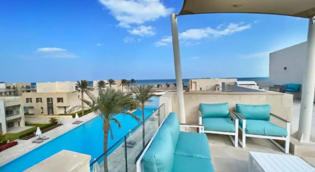 Апартаменты Xuru Stays I Homestyle 3BR Penthouse Pool & Beach View
