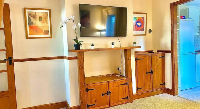 Коттедж Stunning 3-bed House in Bedford, Quiet Location