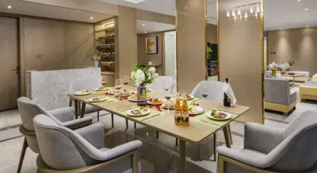 Люкс Presidential Grand New Century Hotel