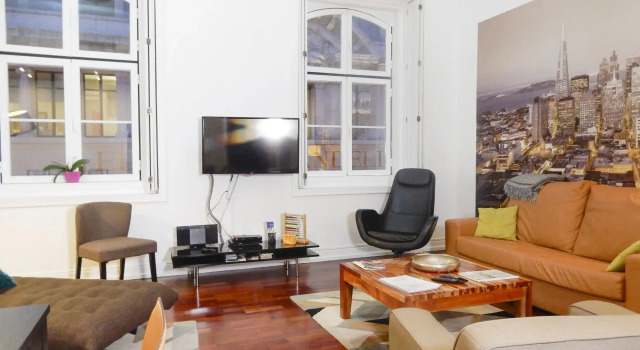 LV Premier Apartments Chiado- CH, Забронировать Апартаменты/квартира Апартаменты Лиссабона, рядом с Café A Brasileira, Апартаменты/квартира