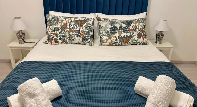 BeachFront Attic Apartment - access to private beach club, Забронировать Апартаменты/квартира Апартаменты Виареджо, Апартаменты/квартира