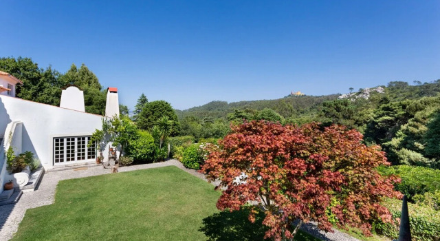 A​Ltido Fabulous Villa W/Pool & Pena Palace View, Забронировать Вилла Синтра Sintra-Cascais Natural Park