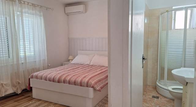 Apartments and Rooms Bepina, Забронировать Апартаменты/квартира Водице Шибенско-Книнская жупания, рядом с Пристань для яхт ACI Водице