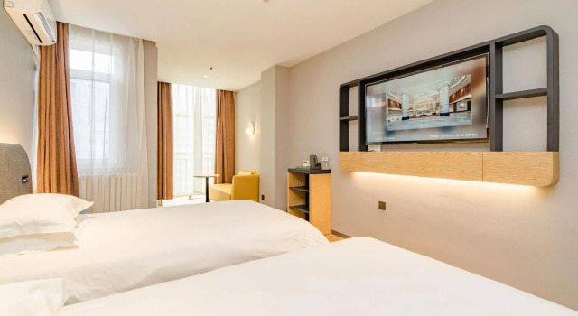 Jinjiang Inn Select Qingdao International Exibition Centre Miaoling Road, Забронировать Отель Бизнес-отели Шаньдун, 4* 5*