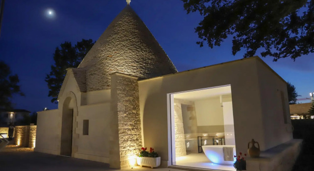 TD Trullo Roverella Charming Trullo with Pool, Забронировать Дом для отпуска Отели Кастеллана-Гротте с бассейном, Бассейн