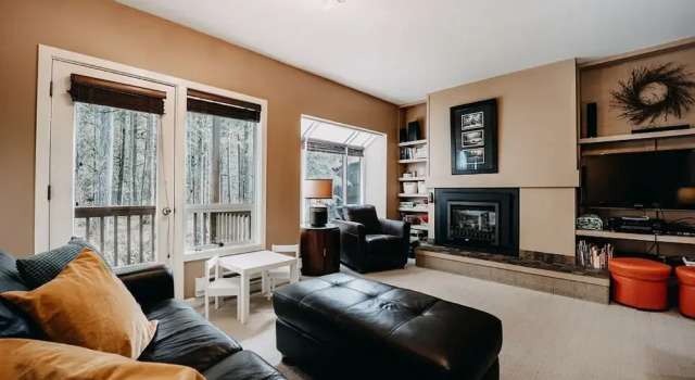 50SW - Wi-Fi - Fireplace - W/D - D/W - Sleeps 4, Varaa Hotelli Maple Falls 