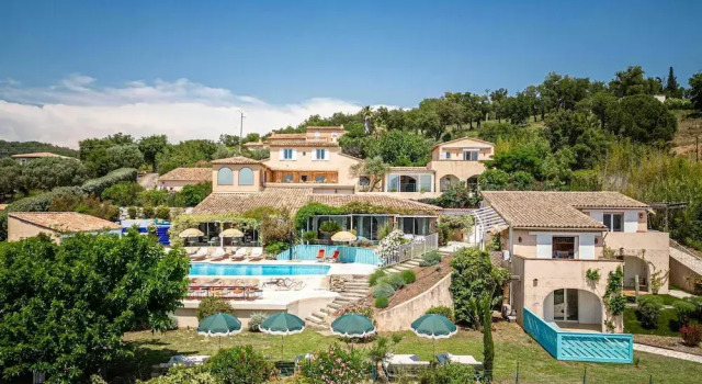 Апартаменты Splendid Flat in Provencal Villa 1br/3p