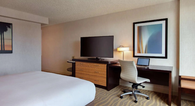 Двухместный номер DoubleTree by Hilton San Diego-Mission Valley