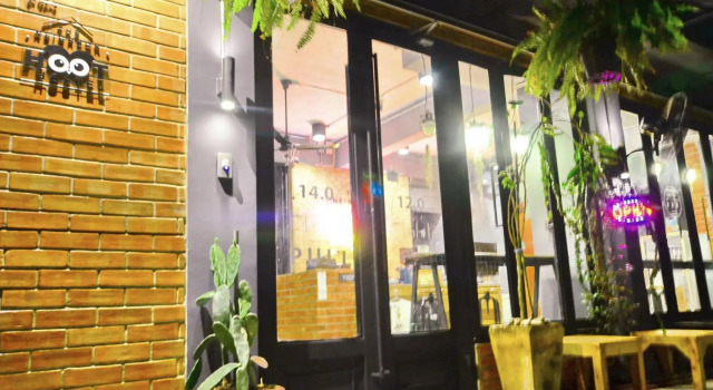 The neighbor hoot hostel & cafe
