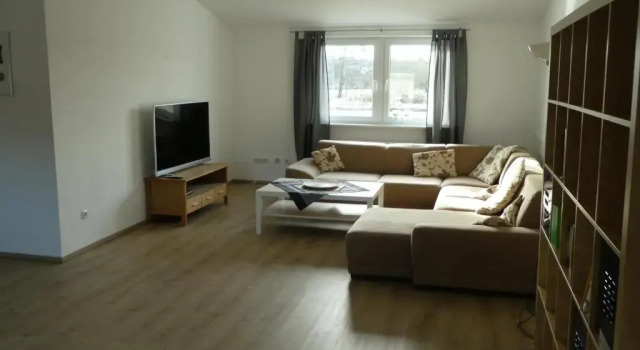 Ruhige Ferienwohnungen mit Teichblick, Rezervasyon Otel Hessen iş otelleri, 4* 5*