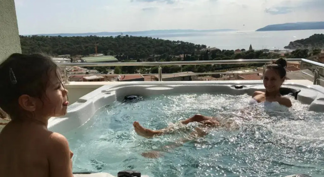 Апартаменты Lux penthouse with beautiful sea and island view 6 + 2
