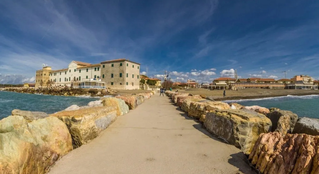 Апартаменты Apartment in Marina di Cecina Near Beach