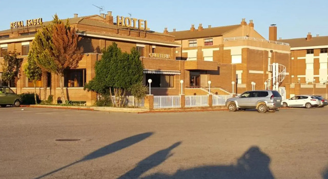 Hotel Reina Isabel, Rezerwuj Hotel Tanie hotele w Lleida
