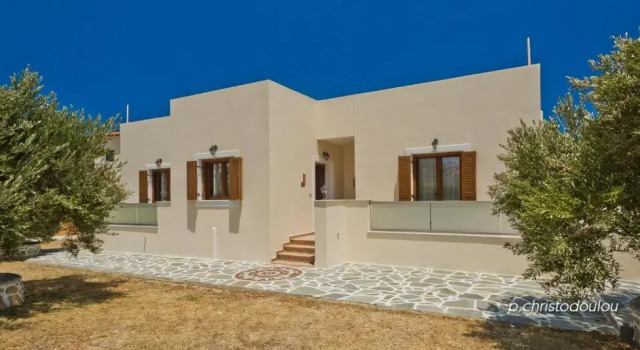 Olive Studios Karpathos Studio #1, Забронировать Отель Отели Дия с парковкой, Парковка