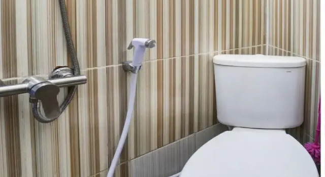 Suite OYO 90645 Karisma Residence
