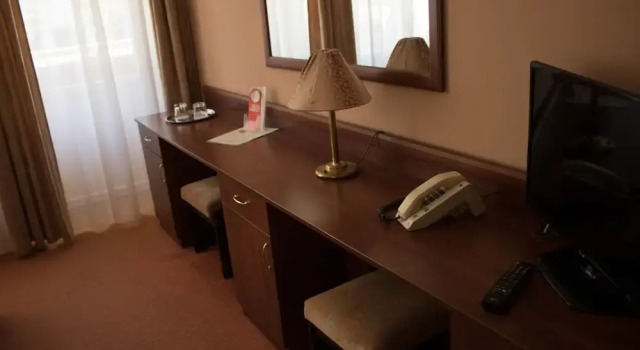 Номер Comfort Komfort Hotel Platan