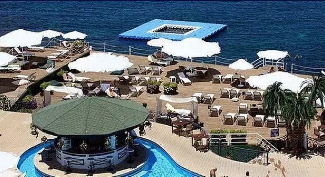 Номер Superior Rocks Hotel & Casino
