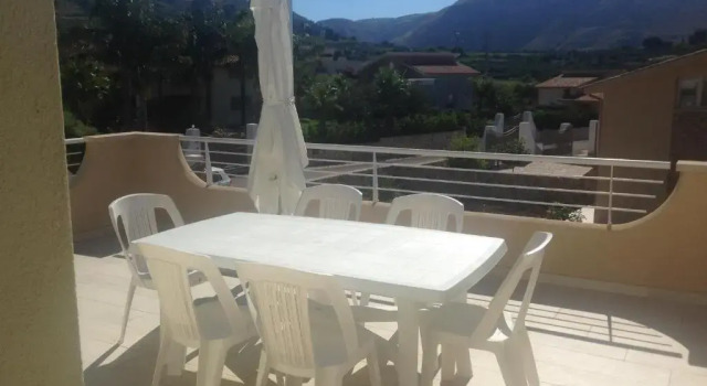 Апартаменты Borgo Aranci - Appartamento in Villa Salice - 17C