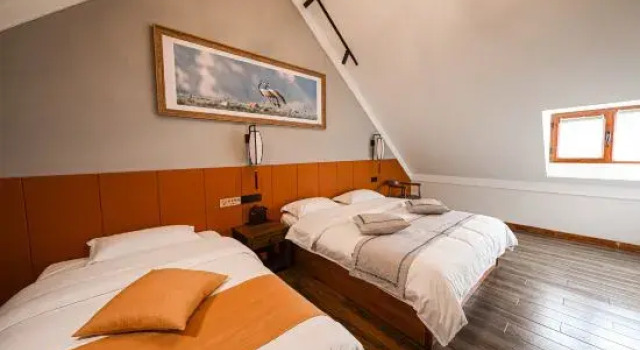Люкс Hemu Tuwaju Hotel