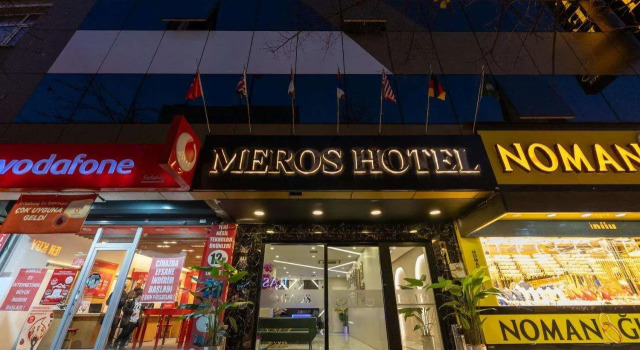 Meros Hotel, Varaa Hotelli Hotellit Marmara-alue pysäköinnillä, Pysäköinti
