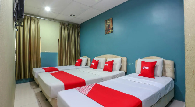 Люкс OYO 904 Avee Budget Inn