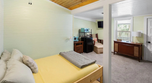 Номер Comfort Riverside Inn and Cottages