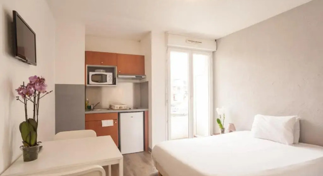 Студия City Résidence Chelles