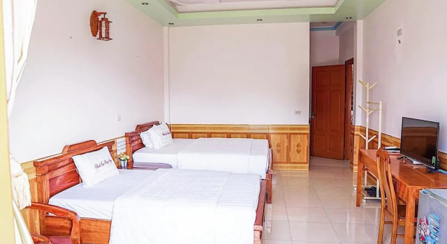 Номер Deluxe с балконом Hong Ngoc Hotel