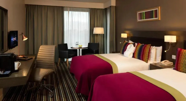 Семейный номер Standard The Address Citywest