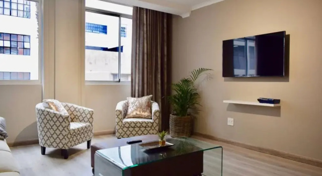 Spacious 1 Bedroom City Centre Apartment