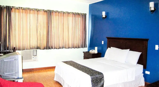 Номер Standard Oftana Suites Cebu near Oakridge