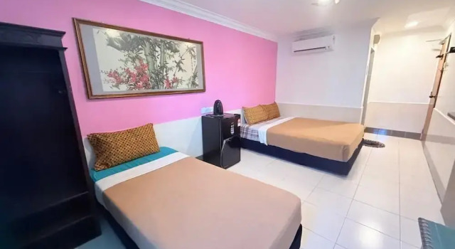 Трёхместный номер Standard The Trend Hotel