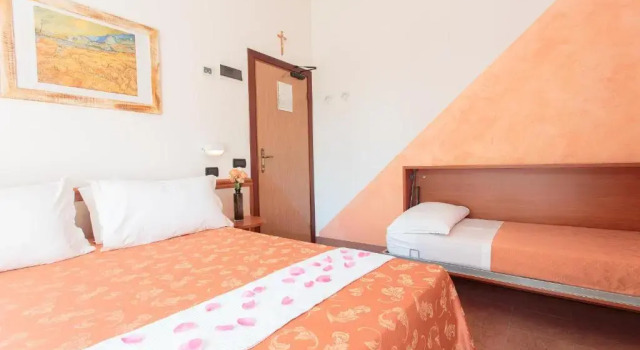 Трёхместный номер Standard Hotel Garden - Parking Included