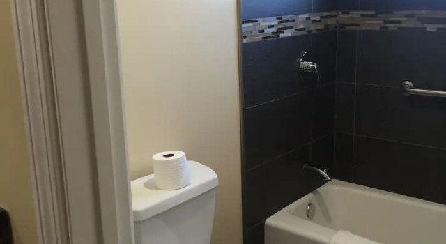 Полулюкс Convention Center Inn & Suites