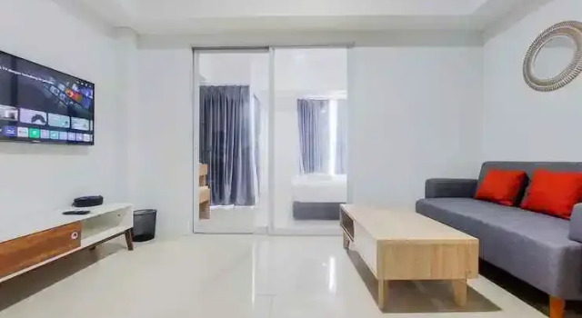 Homey and Comfort Living 1BR Tamansari Bintaro Mansion Apartment By Travelio