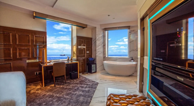 Luxury pokój z widokiem na ocean U Hotels
