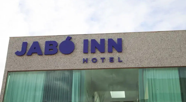 Jabó Inn Hotel, Забронировать Отель Отели в центре Жаботикатубас с завтраком, отели в центре Жаботикатубас с завтраком