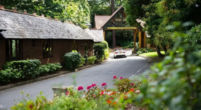 Номер Standard Pennyhill Park Hotel and Spa