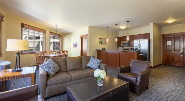 Номер Standard с 3 комнатами с балконом The Village at Palisades Tahoe
