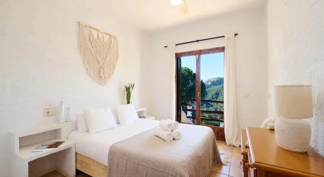 Villa in Costa Brava With Private Pool, Book Villa Lloret de Mar Costa Brava