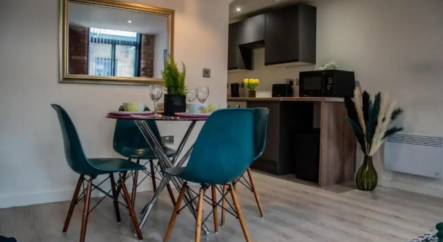 Апартаменты BV Lush Apartment At Conditioning House Bradford