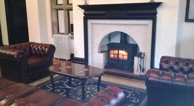 Clennell Hall Hotel, Забронировать Отель Отели Шотландских границ с парковкой, Парковка