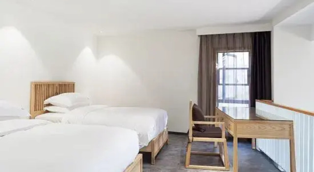 Люкс Deluxe Mingshan Qingyuan Tea Yard  Hotel