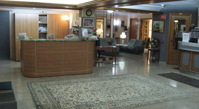 Hotel Sant'Agostino, Varaa Hotelli Rende Calabria
