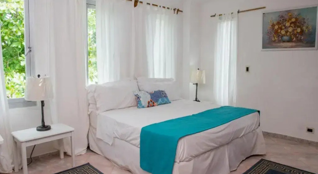 Люкс с 2 комнатами Hotel Neptuno Refugio