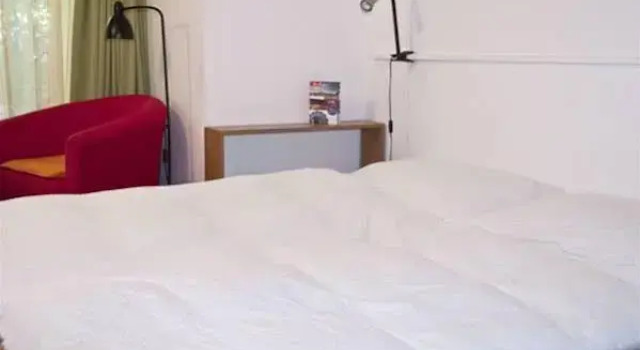 Aarons Sleep-Well B&B Basel