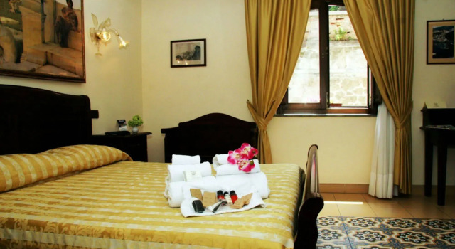 Hotel U' Bais, Varaa Hotelli Scilla Calabria