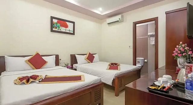 Четырёхместный номер Superior Thanh Nhung Hotel